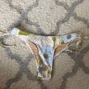Bathing suit bottom. Floral bottoms